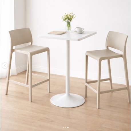 Paquete Mesa alta con Silla Alta Sencilla